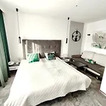 118 W Pieciogwiazdkowym Plaza 200 M Dobruk Prywatny Apartment Kolobrzeg