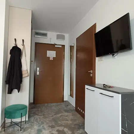 118 W Pieciogwiazdkowym Plaza 200 M Dobruk Prywatny * Kolobrzeg