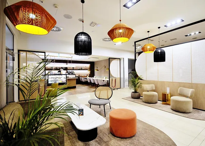 118 W Pieciogwiazdkowym Plaza 200 M Dobruk Prywatny * Kolberg